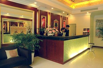 lobby02.jpg